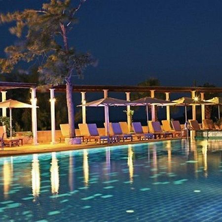 Columbia Beachotel Pissoúri Extérieur photo