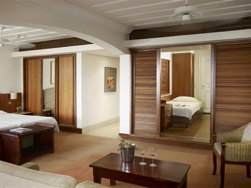 Columbia Beachotel Pissoúri Extérieur photo